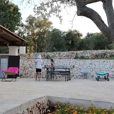 Trullo Emma - Borgo Cinera Дом отдыха Чистернино